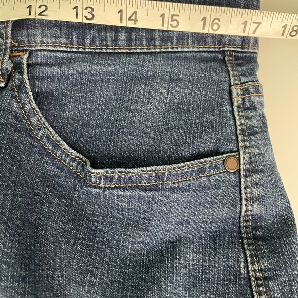 Lee The Most Comfortable Jean Straight Leg Women’s 35x30 Blue High Rise Stretch - Picture 8 of 10